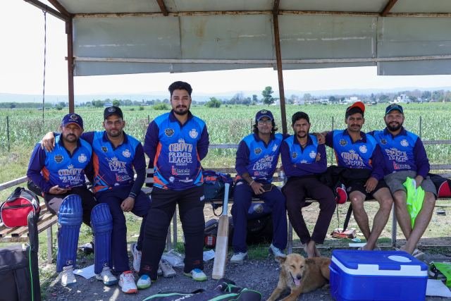 Photo 11 from Garhwal Boys Uk 07 VS Pirates XI Cricket Club